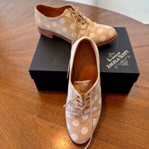 The Office of Angela Scott - Mr Polka Oxford